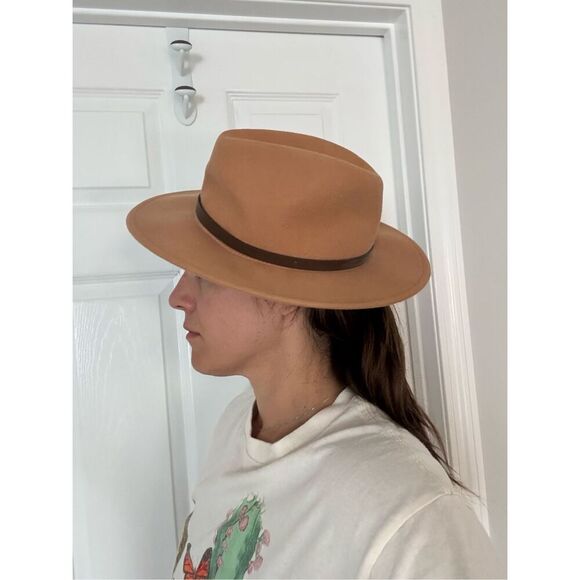 Free People Hat - Picture 2 of 7